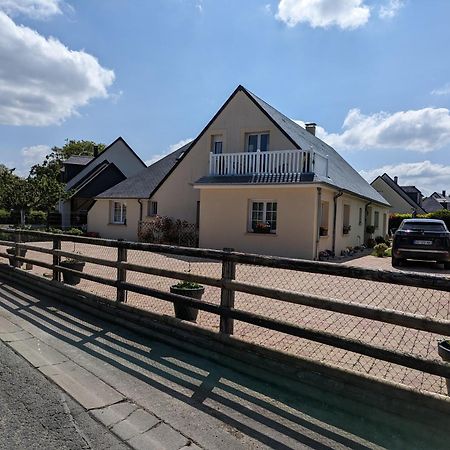 Du Cote De Chez Swann 1 Bed & Breakfast Trouville-sur-Mer Exterior photo